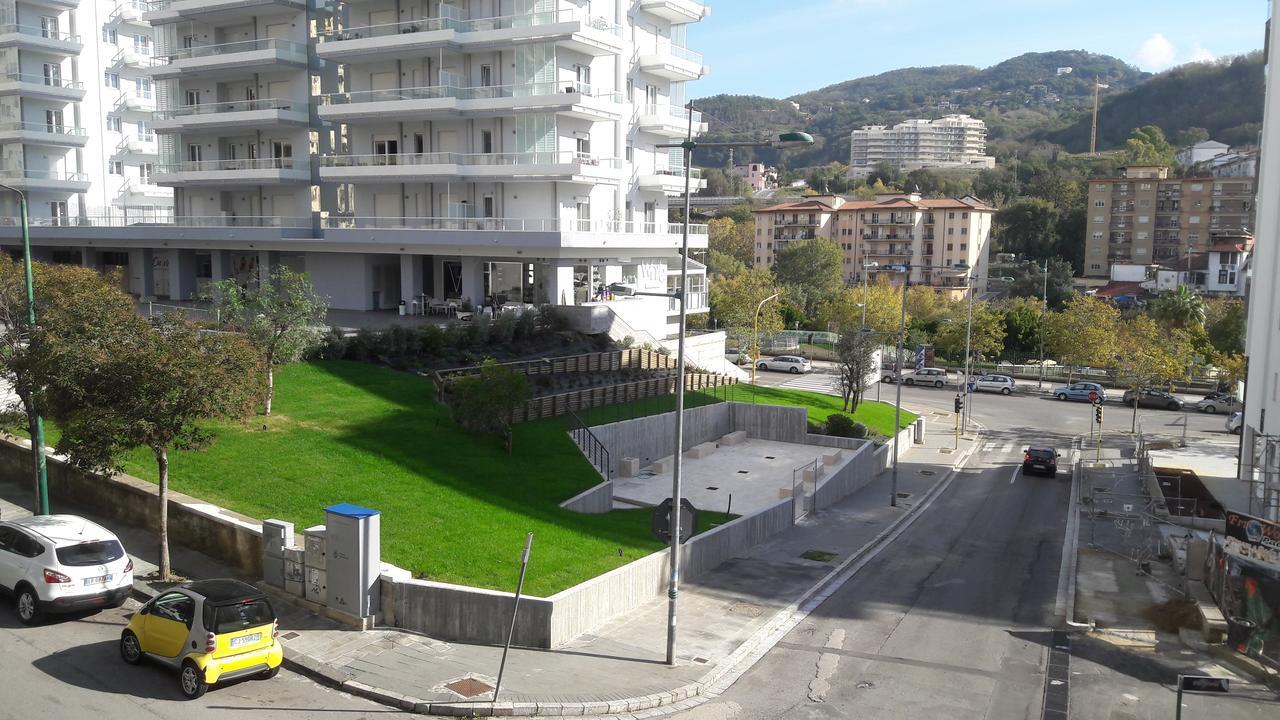 Smart B&B Salerno Exterior photo